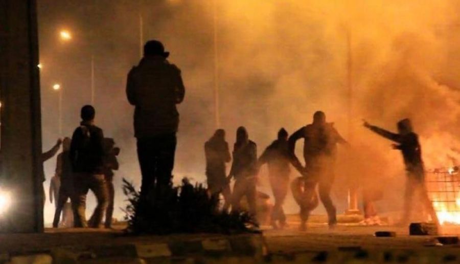 اعتقال 14 مواطنا وإصابة مجندة بمواجهات بالدهيشة