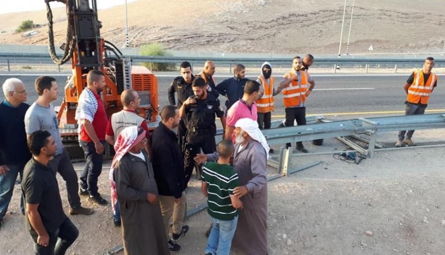 الاحتلال يجمد قرار الهدم في الخان الاحمر