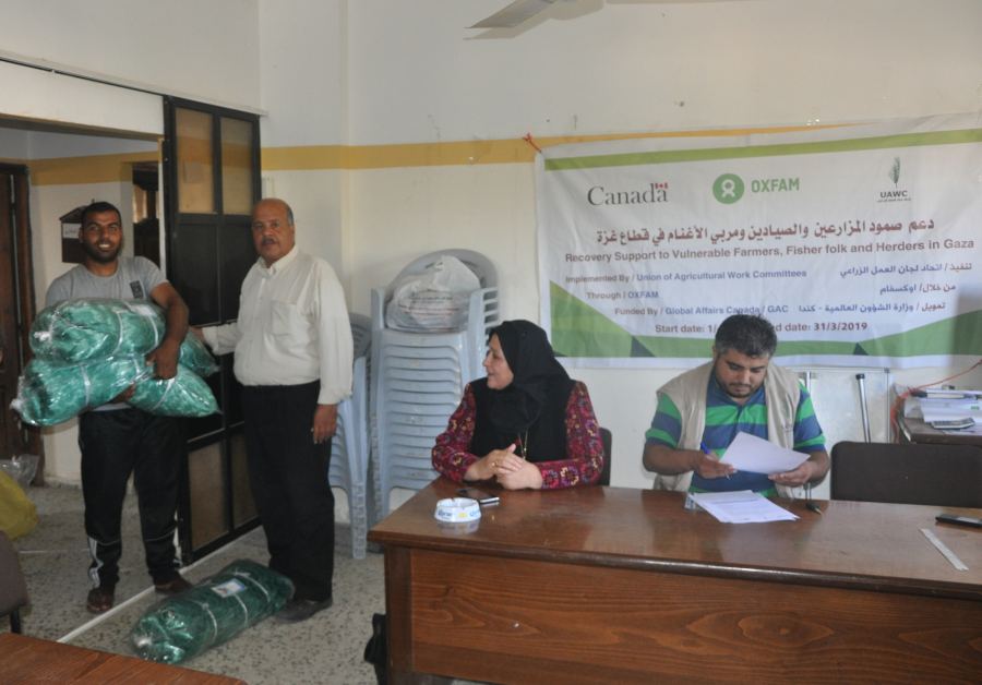 العمل الزراعي يوزع شباك صيد ويقوم بصيانة وتأهيل 24 قارب صيد