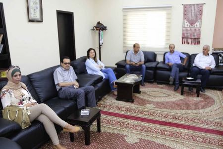 قلقيلية : المحافظ يلتقي وكيل وزارة الحكم المحلي