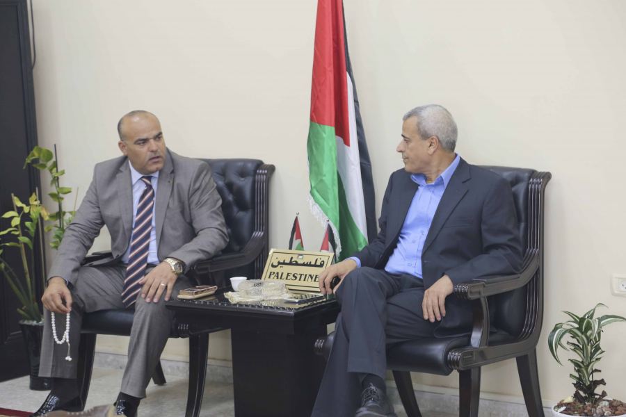 قلقيلية : ورشة عمل حول الأوراق التجارية 