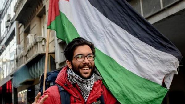  المقاطعة تدين منع الاحتلال المتضامن السويدي بنجامين من دخول الأراضي الفلسطينية