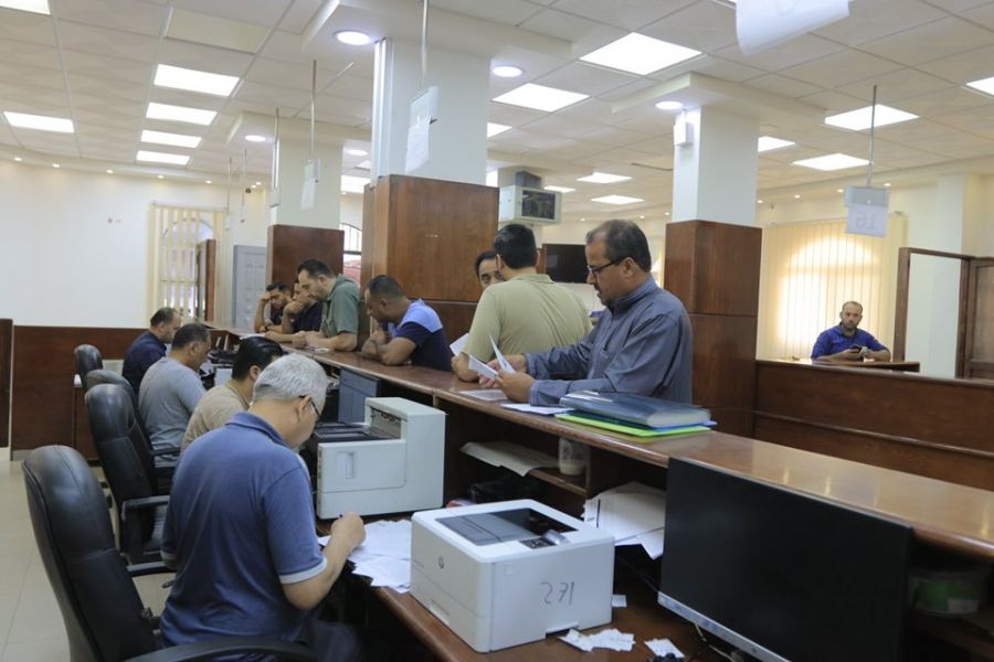 بلدية غزة تنجز 9 ألاف معاملة للمواطنين خلال النصف الأول من العام الحالي