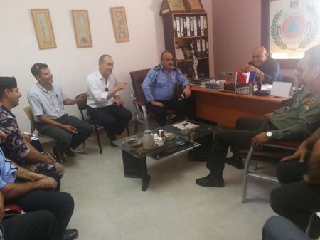 المحافظ الرجوب يجتمع بمجلس مرج بن عامر للخدمات المشترك و يتفقد مقري الدفاع المدني و الشرطة في المنطقة الشرقية