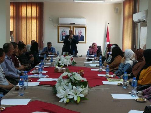  محافظ جنين يستقبل مبادرة 