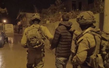 القدس: الاحتلال يعتقل 7 مواطنين بينهم طفل وفتاة