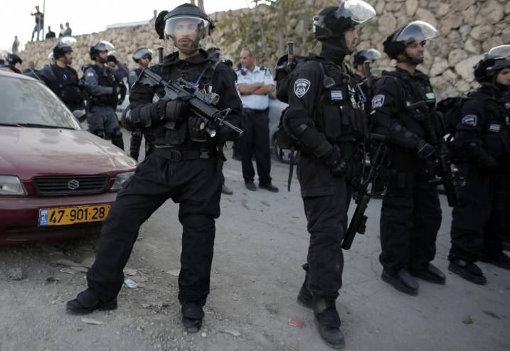 الاحتلال يحتجز محافظ القدس قرب واد الحمص
