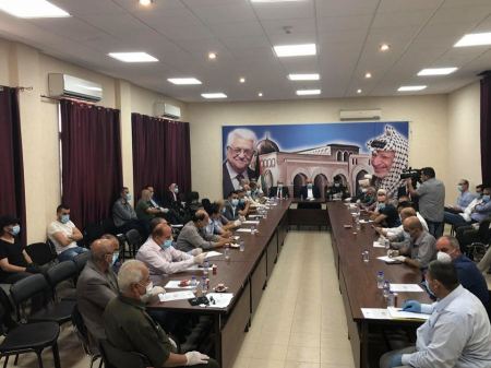  الرجوب يرعى توقيع وثيقة شرف وطنية للتأكيد على التقيد بالبروتوكولات الصحية لمكافحة جائحة كورونا