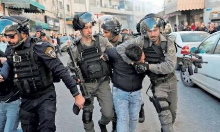  الإحتلال يعتقل 4 شبان بزعم الهجوم على سيارة اسرائيلية ويغلق مداخل بلدة يعبد الفرعية