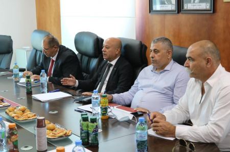  د. أبو هولي يبحث مع مساعد وزير الخارجية الامريكي اوضاع اللاجئين في المخيمات الفلسطينية وازمة الاونروا المالية