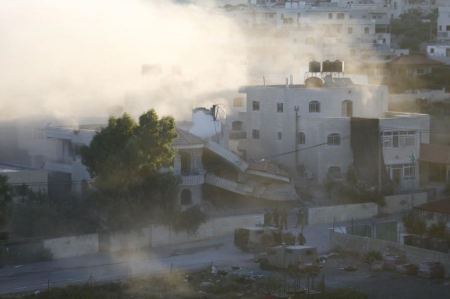 الاحتلال يفجر منزلاً في طوباس 