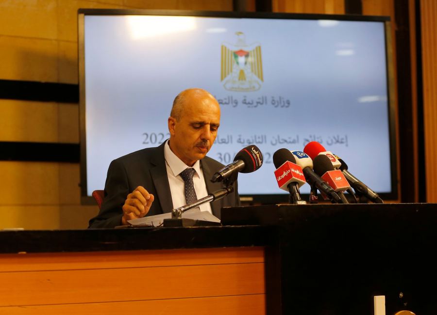 أعلنت وزارة التربية والتعليم، اليوم السبت، نتائج امتحانات الثانوية العامة للعام 2022.