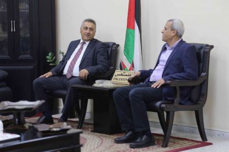 قلقيلية: المحافظ يلتقي رئيس جامعة فلسطين التقنية/ خضوري