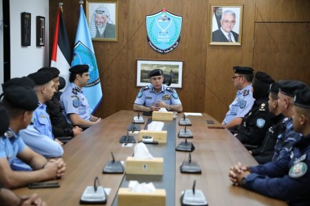 اللواء علام السقا يكرم عددا من الضباط لتميزهم في أداء عملهم