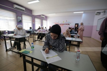 "التربية": نتائج الثانوية العامة غدا الساعة التاسعة صباحا