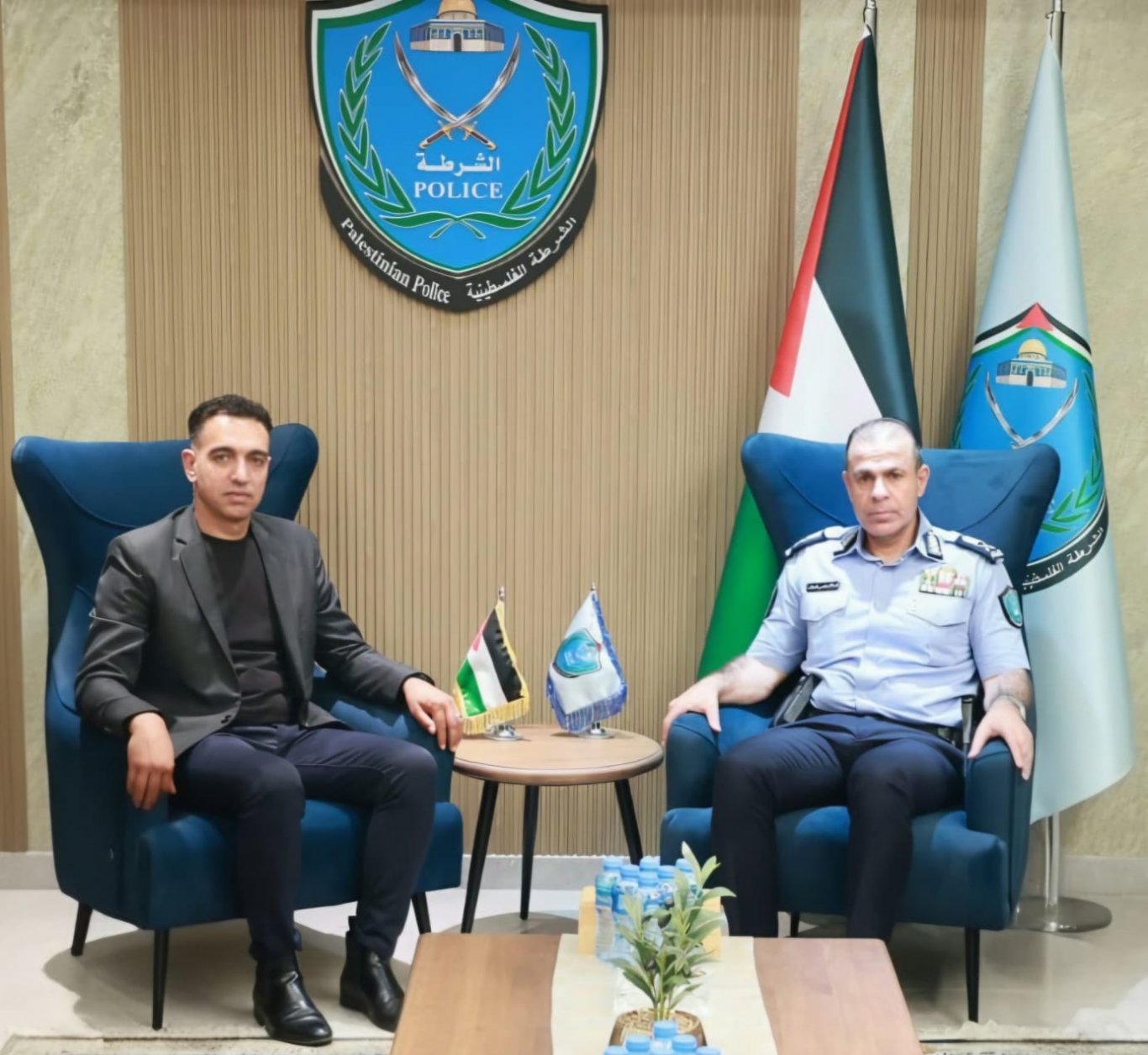 اللواء علام السقا يستقبل وفد من مؤسسة الحلم الفلسطيني ويؤكد أهمية الشراكة المجتمعية ودور الشباب في خدمة المواطنين