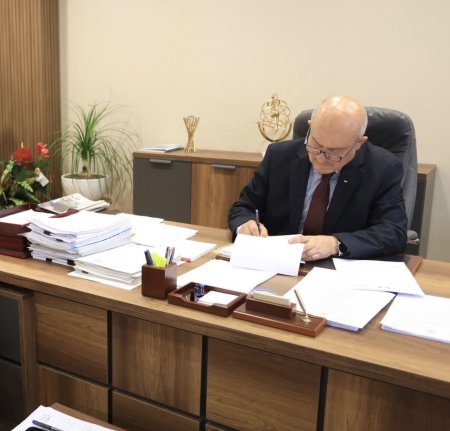 وزير الحكم المحلي يوقّع مخصصات إضافية بقيمة 7 ملايين يورو ضمن الدورة الثانية من برنامج تطوير البلديات