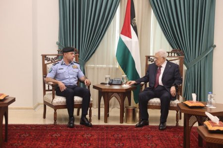 الرئيس يكرم جهاز الشرطة لحصوله على جوائز دولية مرموقة