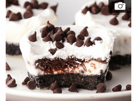 طريقة عمل طبقات البسكوت الشهيه بالكريمه