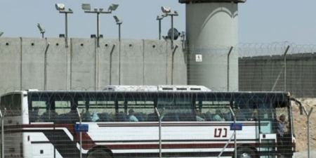 نادي الأسير يتمكن من زيارة اسيرين جريحين