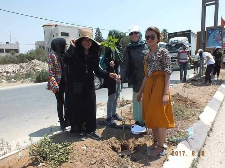 تنظيم مخيم العمل الدولي عملا تطوعيا في مدينة جنين