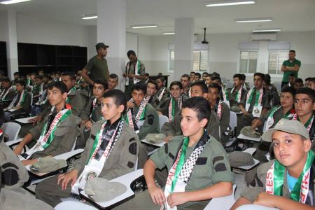 جنين : الإحتفال في جنين بإختتام مخيم “أشبال الشهيد ياسر عرفات الأول في مقر قوات الأمن الوطني ” حرش السعادة “