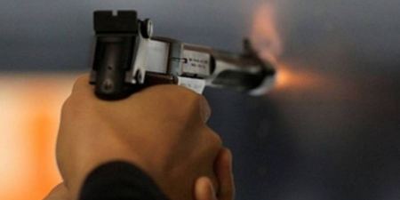 إصابة شابة بإطلاق نار
