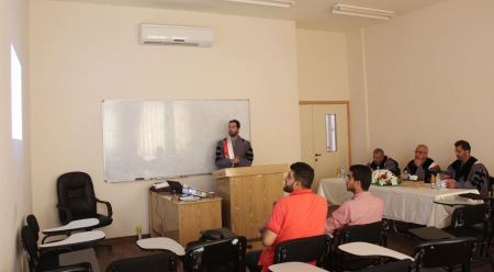 مناقشة رسالة ماجستير في برنامج الرياضيات التطبيقية بالجامعة العربية الامريكية