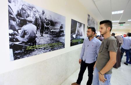 "جيفارا القارئ بلا حدود" حاضر في وجدان طلبة الجامعة العربية الامريكية