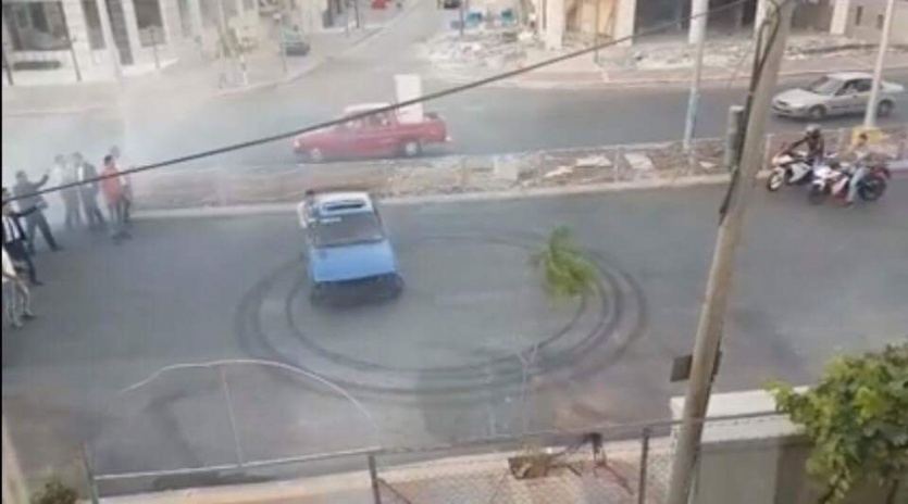 القبض على شخص لقيامه ب