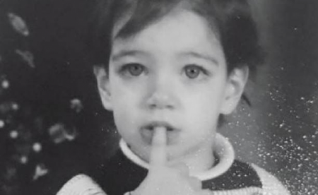 صورة| هذه الطفلة أصبحت نجمة عربية في غاية الجمال.. تعرفوا عليها!