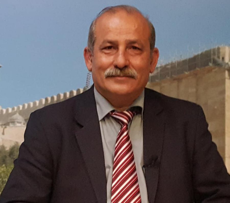  الشيوخي يدعو الجهات المختصة محاسبة أحد مواقع الفيس بوك لاساءته لمطاعم الخليل