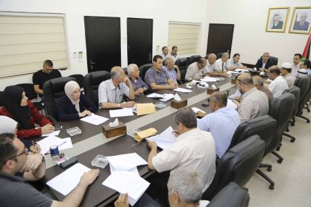 قلقيلية: توقيع وثيقة شرف تعزز السلم الأهلي في المحافظة