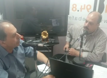 برنامج قضايا وآراء ولقاء خاص مع السيد عايد ربايعة نقيب أصحاب مشاغل الخياطة في جنين لمناقشة أهم التحديات التي تواجه هذه الصناعة