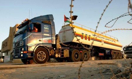 الاحتلال يمنع ضخ المحروقات إلى قطاع غزة حتى إشعار آخر