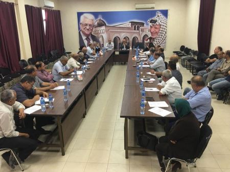  محافظ جنين يرأس اجتماع المجلس الاستشاري ويبحث عدد من القضايا