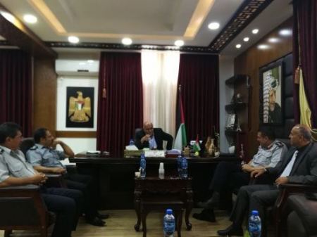  الرجوب يستقبل مدير الدفاع المدني الجديد في محافظة جنين