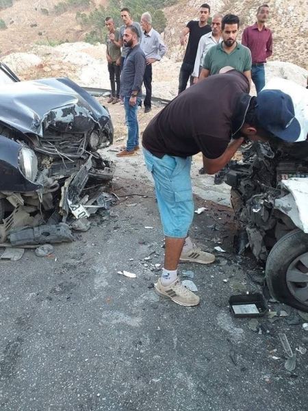  مصرع طفل ووالده وإصابة 12 آخرين بحادث سير في منطقة “الباذان” بنابلس