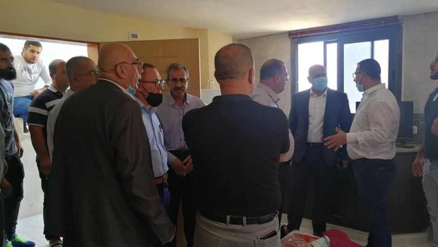 المحافظ يسلم غرفة و توابعها لعائلة من سيلة الظهر بدعم من جمعية فائض ما لديكم