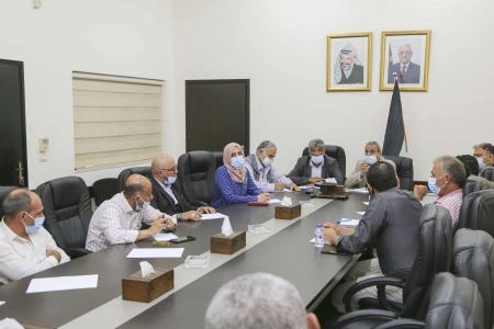  قلقيلية : المحافظ يلتقي رئيس هيئة مقاومة الجدار والاستيطان
