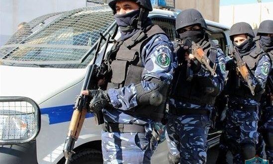 الشرطة تغلق محال تجارية وتحرر مخالفات سلامة عامة في جنين