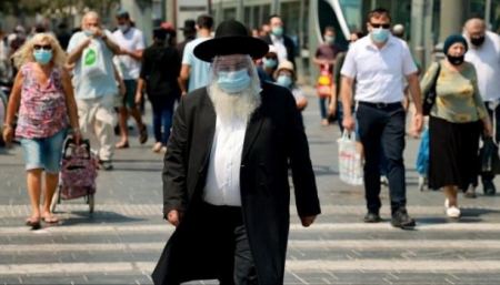 اسرائيل تقر قيود جديدة لمنع تفشي كورونا وسط تحذيرات من الإغلاق الشامل
