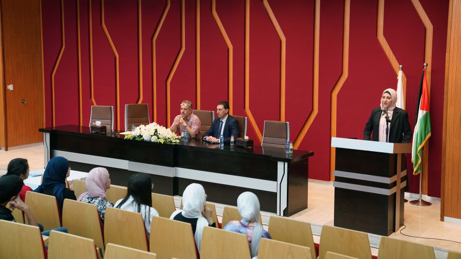 الجامعة العربية الأمريكية تطلق فعاليات المرحلة الثانية من برنامج