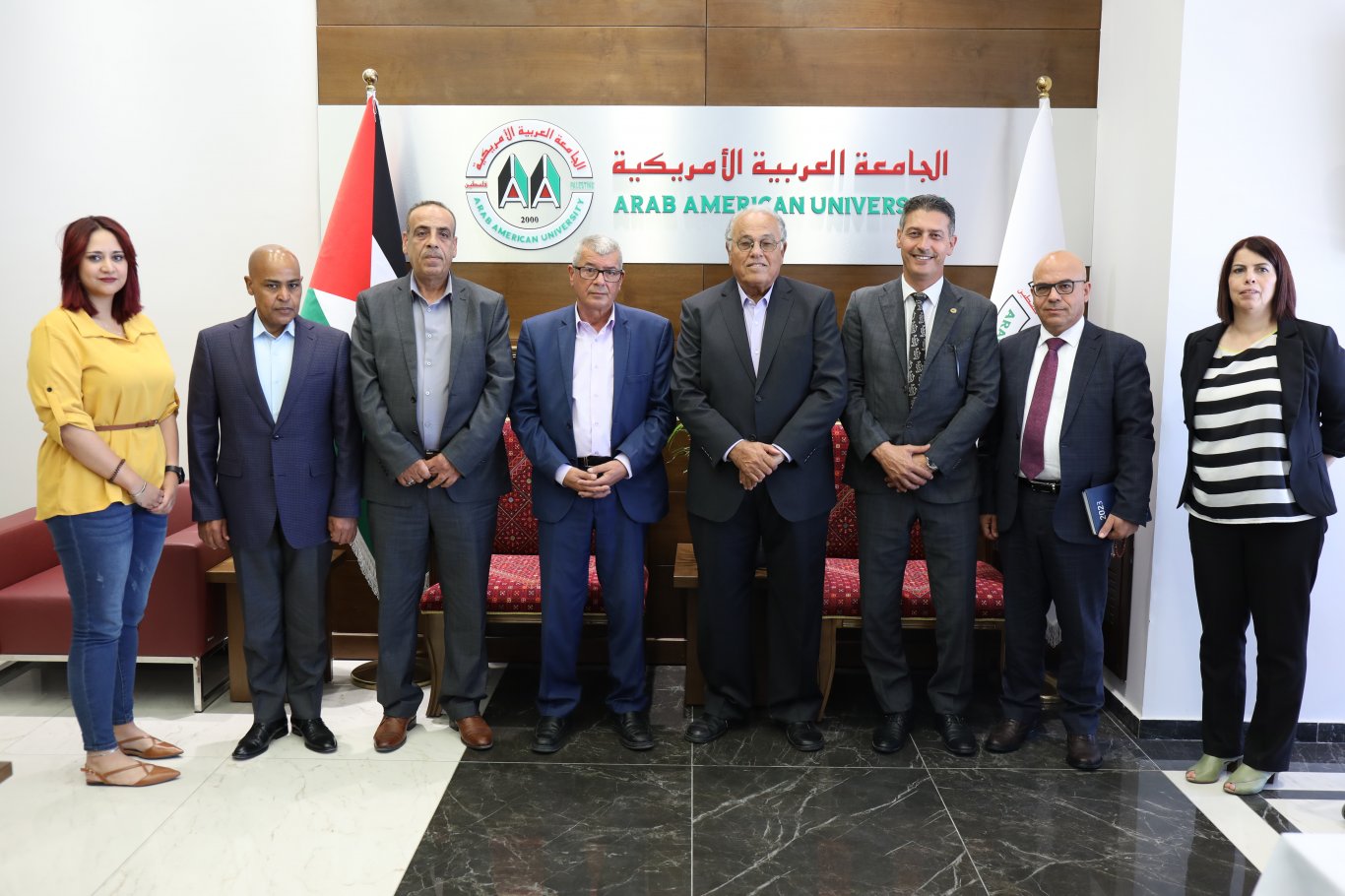 الجامعة العربية الأمريكية والمكتبة الوطنية توقعان اتفاقية تعاون