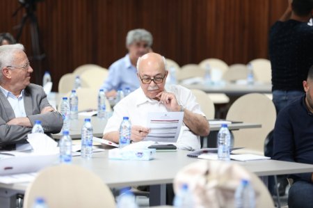 خلال ورشة إصلاح النظام الانتخابي المحلي، رأفت يؤكد على أهمية التقيد بدورية عقد الانتخابات بأشكالها كافة