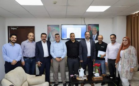 اللجنة المختصة بوضع آليات ادخال أجهزة Hardware الى السوق الفلسطيني تعقد إجتماعها الأول.
