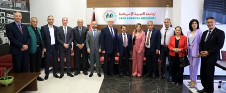 وزير الصحة أبو رمضان: حجم التطور التقني الكبير في مختبرات الجامعة يمثل فخرا للمنظومة التعليمية الصحية في فلسطين