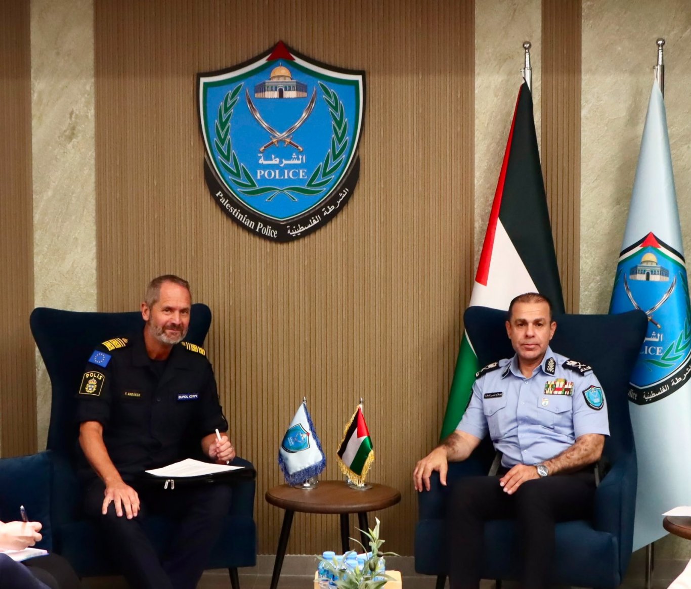 اللواء السقا ورئيس بعثة الشرطة الأوروبية يبحثان تعزيز التعاون ودعم تطوير قدرات الشرطة الفلسطينية