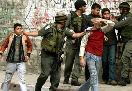 الاحتلال يعتقل 19 مواطناً من الضفة بينهم أطفال وزوجة شهيد