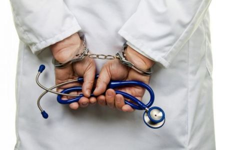القبض على طبيب تجميل ب رام الله بتهمة ... تابع الخبر لمعرفة التفاصيل 